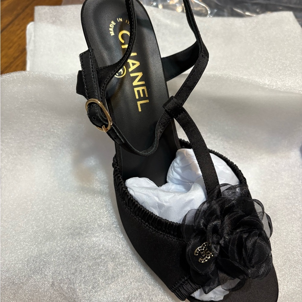 CHANEL Black Heels with Floral Accent